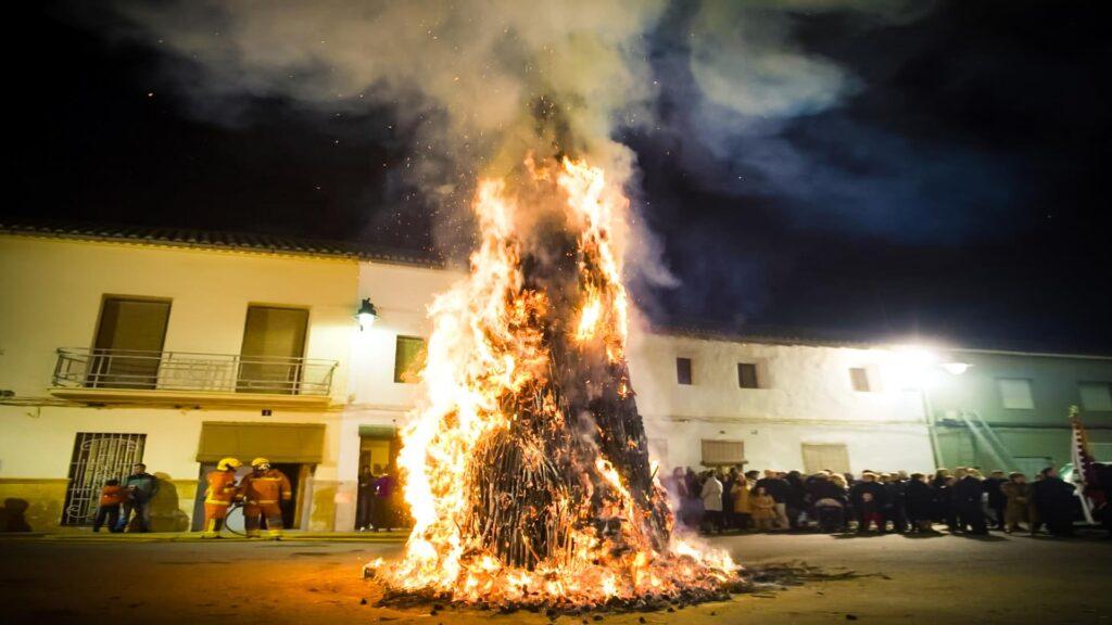 La terra de les fogueres